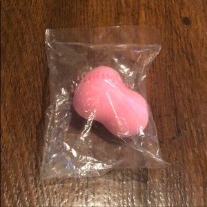 🌸5/$25🌸 Slmissglam makeup sponge